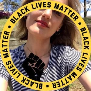 Meet your Posher, Amelia